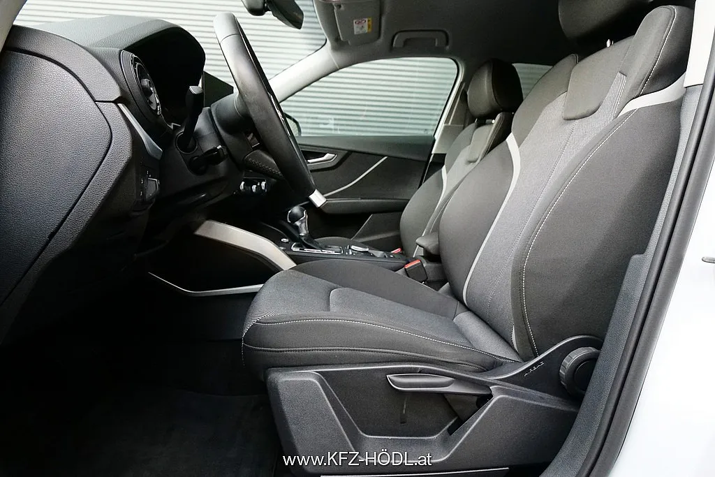Audi Q2 30 TFSI Sport S-tronic Image 10