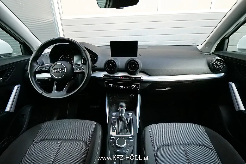 Audi Q2 30 TFSI Sport S-tronic Image 9