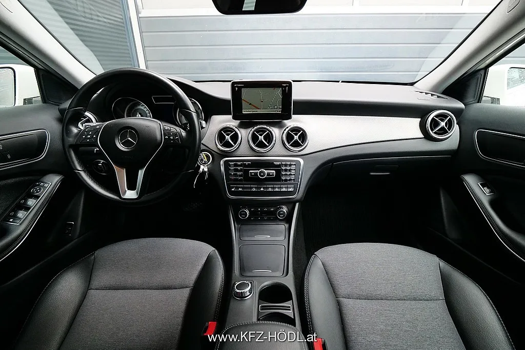 Mercedes-Benz GLA 200 CDI 4MATIC Aut. Image 9