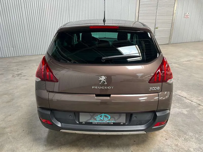 Peugeot 3008 1.2 PureTech Allure Half Leder Panoramadak PDC Image 15