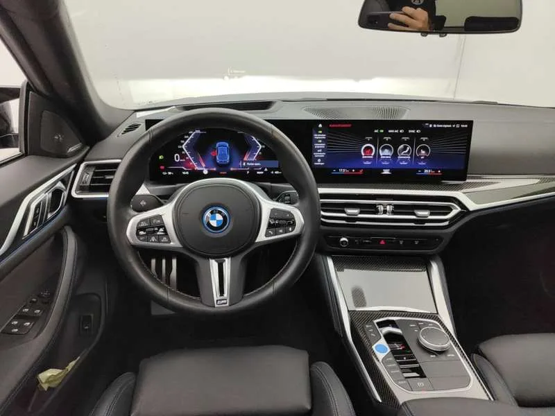 BMW i4 M50/FULL OPTION/M Seats Memory/O.Dak/Shadow Line Image 4