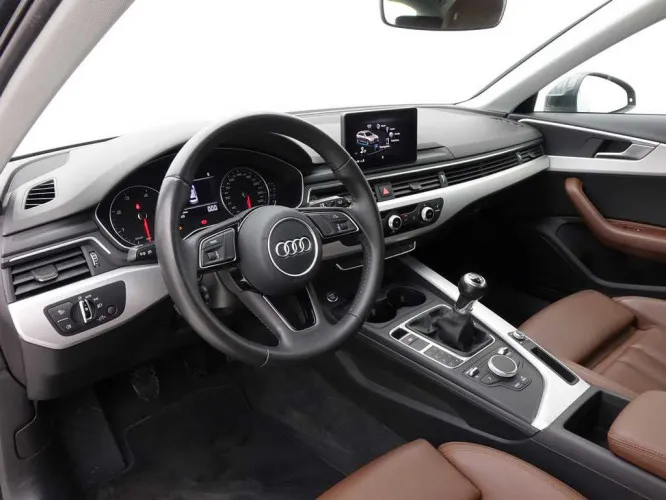 Audi A4 2.0 TDi Avant Sport Executive + GPS + Leder/Cuir Image 8