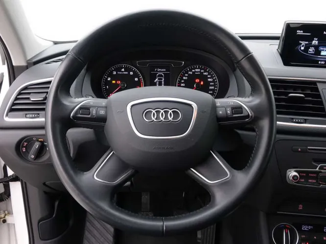 Audi Q3 1.4 TFSi 125 Design + GPS + Xenon Plus Image 10