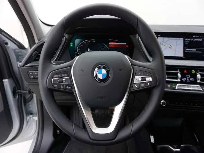 BMW 1 118iA sport+ leder/cuir + live cockpit Image 10