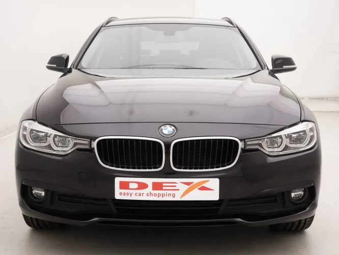 BMW 3 316d Touring Advantage + GPS + Sport Seats + LED + ALU19 Image 2