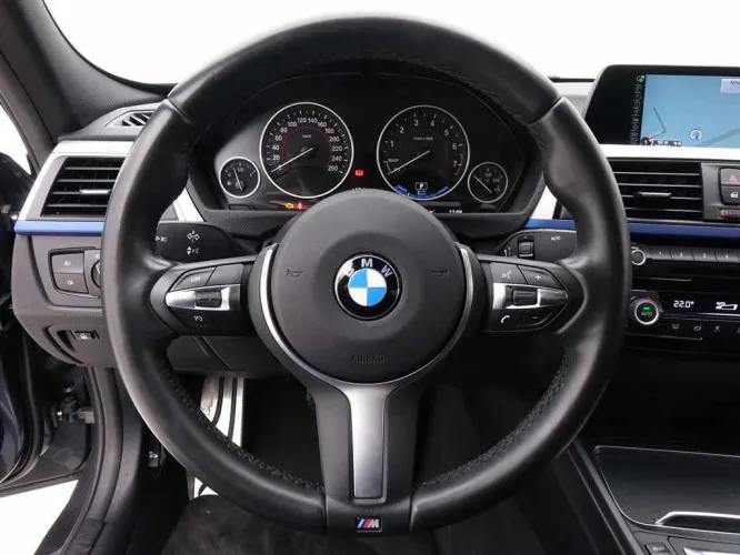 BMW 3 330e iPerformance 49gr M-Sport + Leder/Cuir + GPS Image 10