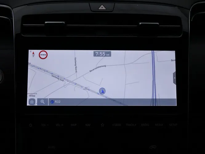 Hyundai Tucson 1.6 T-GDi 150 MHEV 7-DCT Feel Plus + GPS + Digital Super Vision + LED Lights Image 10