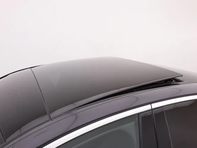 Mercedes-Benz C-Klasse C300h 231 Bluetec Hybrid AMG Line + GPS + Panoram + Leder/Cuir Image 10