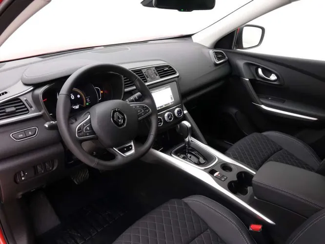 Renault Kadjar TCe 140 EDC Intens + GPS + LED Lights Image 8