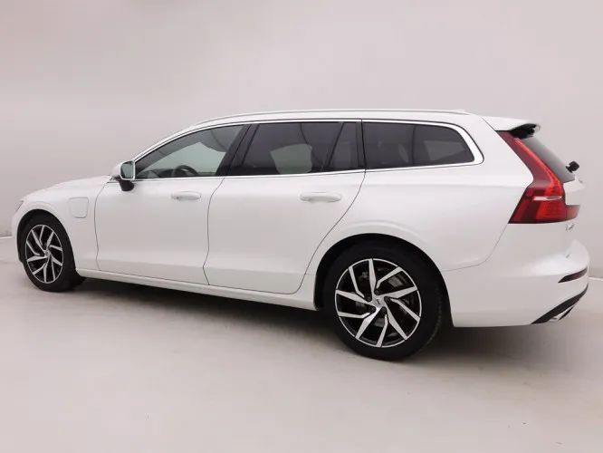 Volvo V60 2.0 T8 303pk AWD Geartronic Inscription + GPS + Panoram + Bower&Wilkins Image 3