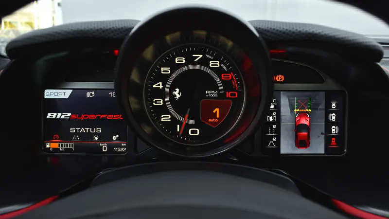 Ferrari 812 Superfast V12 Image 9