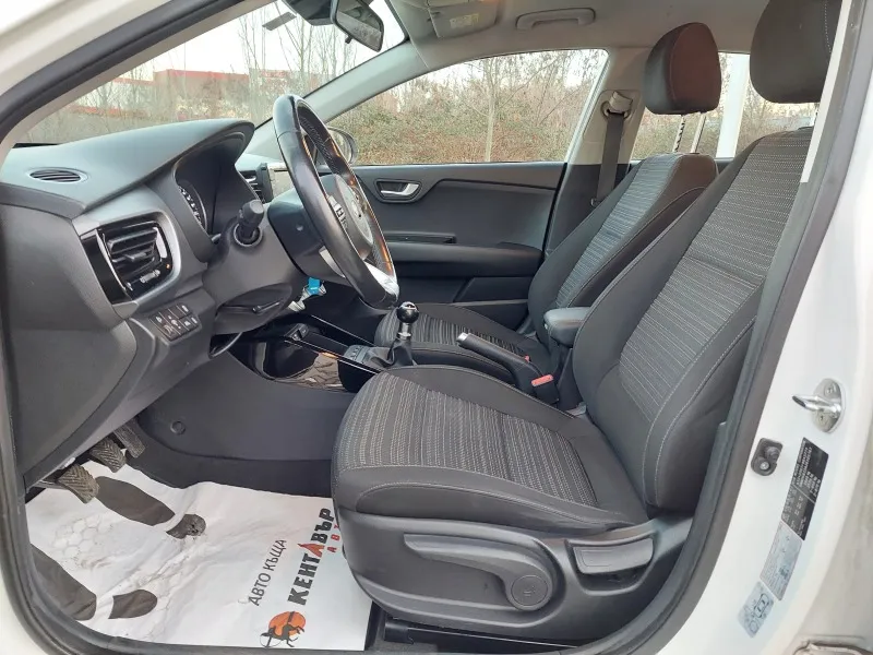 Kia Stonic 1,25 Бензин/45000км!!! Image 9