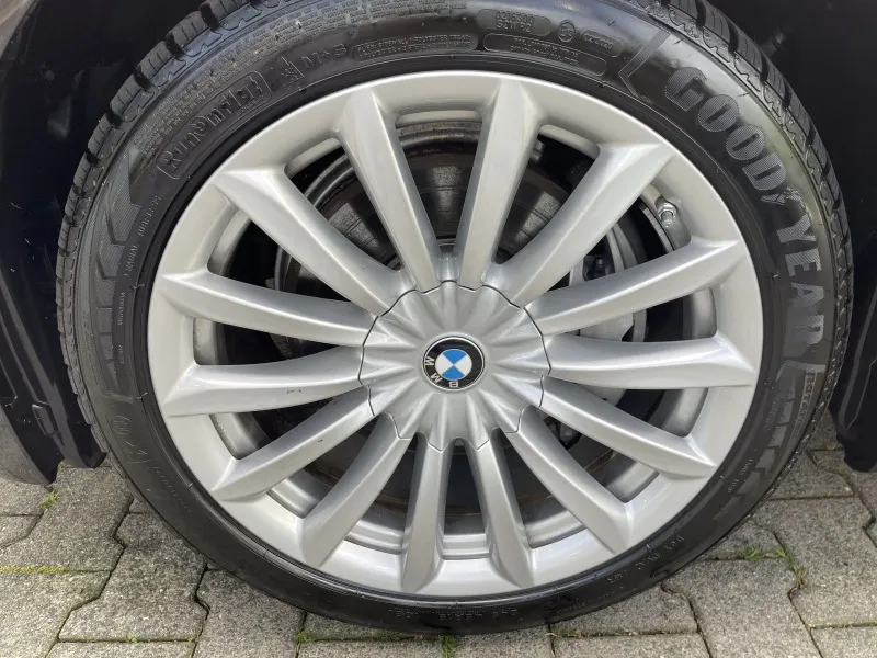 BMW 730 d xDrive =Exclusive= Distronic Гаранция Image 3