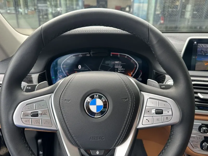 BMW 740 d xDrive =Executive Drive Pro= Exclusive Гаранция Image 6