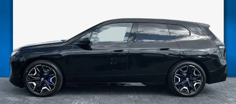 BMW iX xDrive40 =Design Suite= Sky Lounge/Laser Гаранция Image 3
