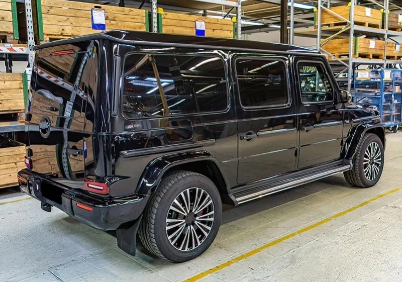 Mercedes-Benz G 63 AMG Long =Armored= Distronic/360 Cameras Image 2