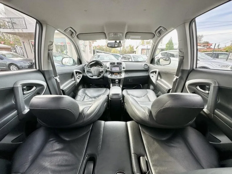 Toyota Rav4 2.2 D-4D 150HP 4WD EURO 5A Image 9