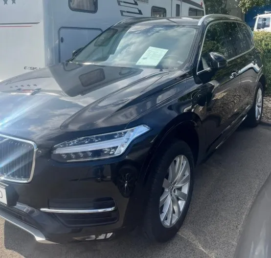 Volvo Xc90 2.0 D5 Image 2