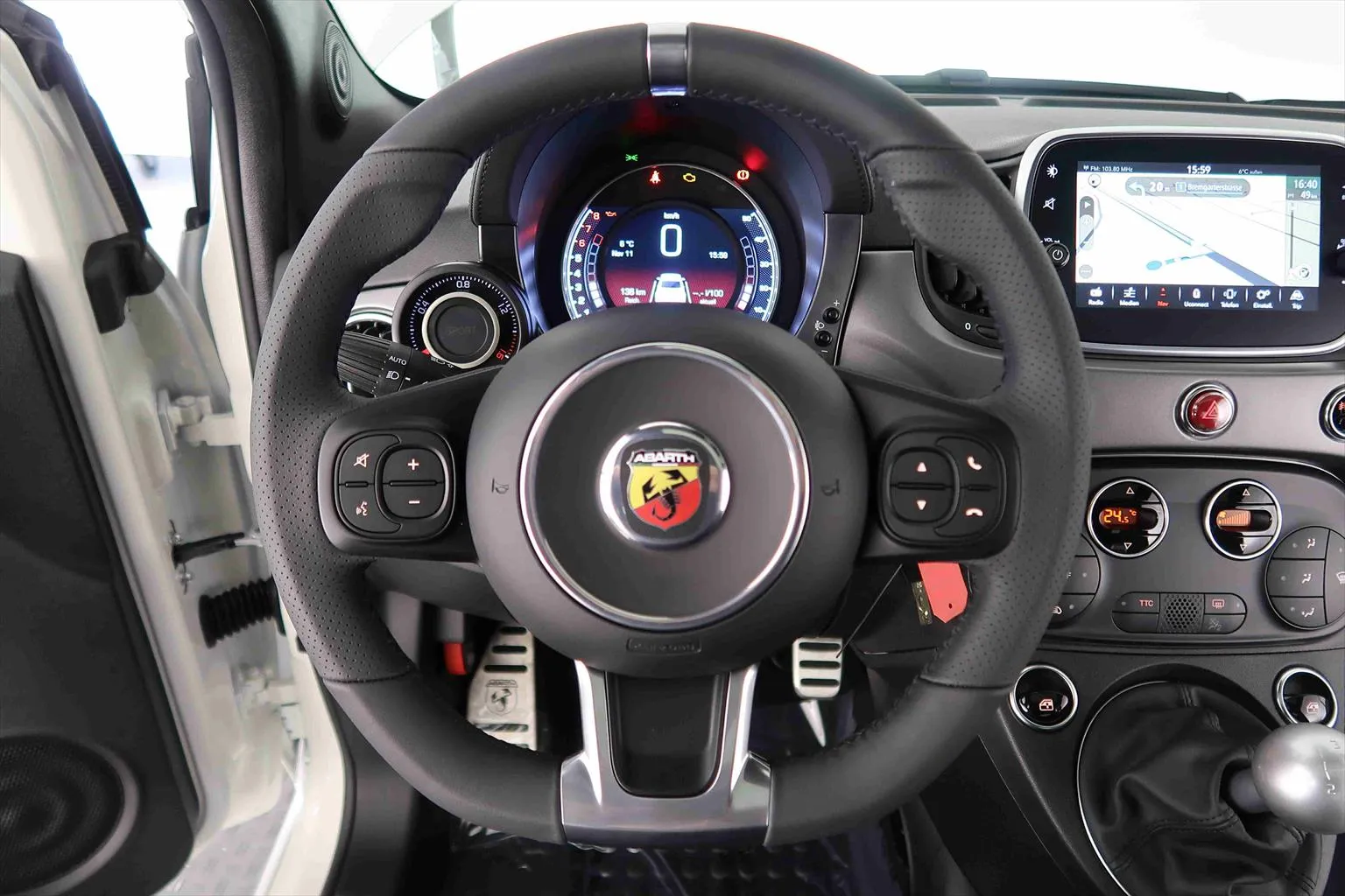 Fiat 500 Abarth 595 1.4 16V Turismo  Image 10
