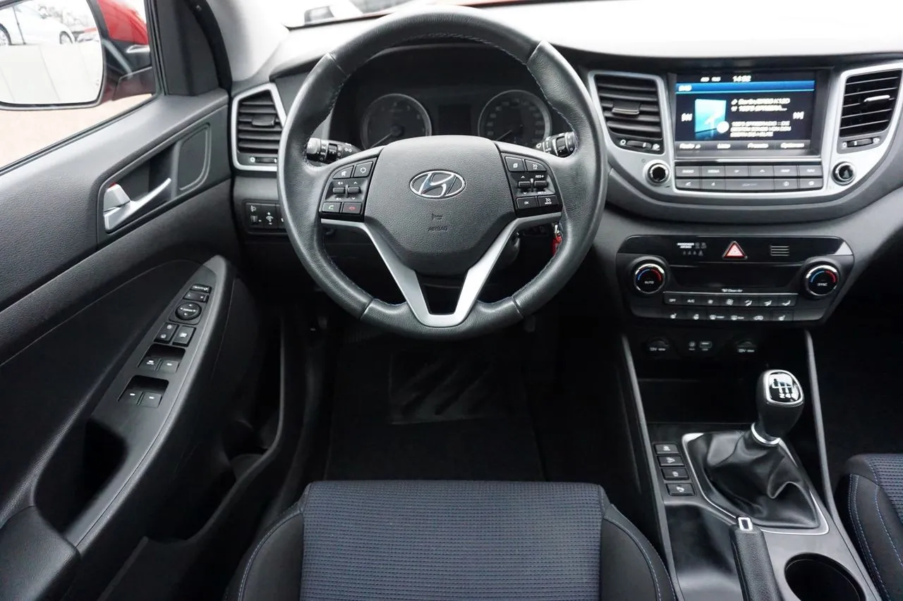 Hyundai Tucson 1.6 Trend...  Image 9