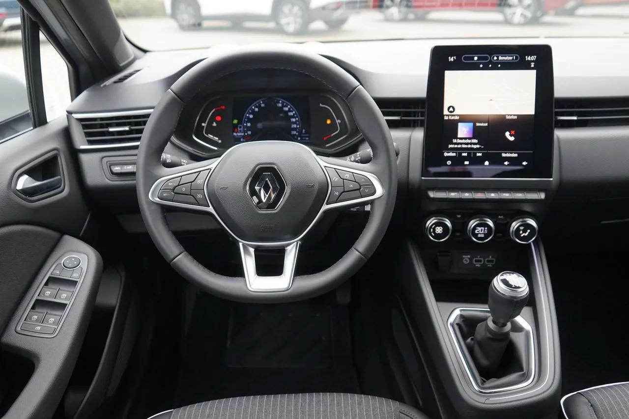 Renault Clio TCe 90 Navi LED Tempomat  Image 9