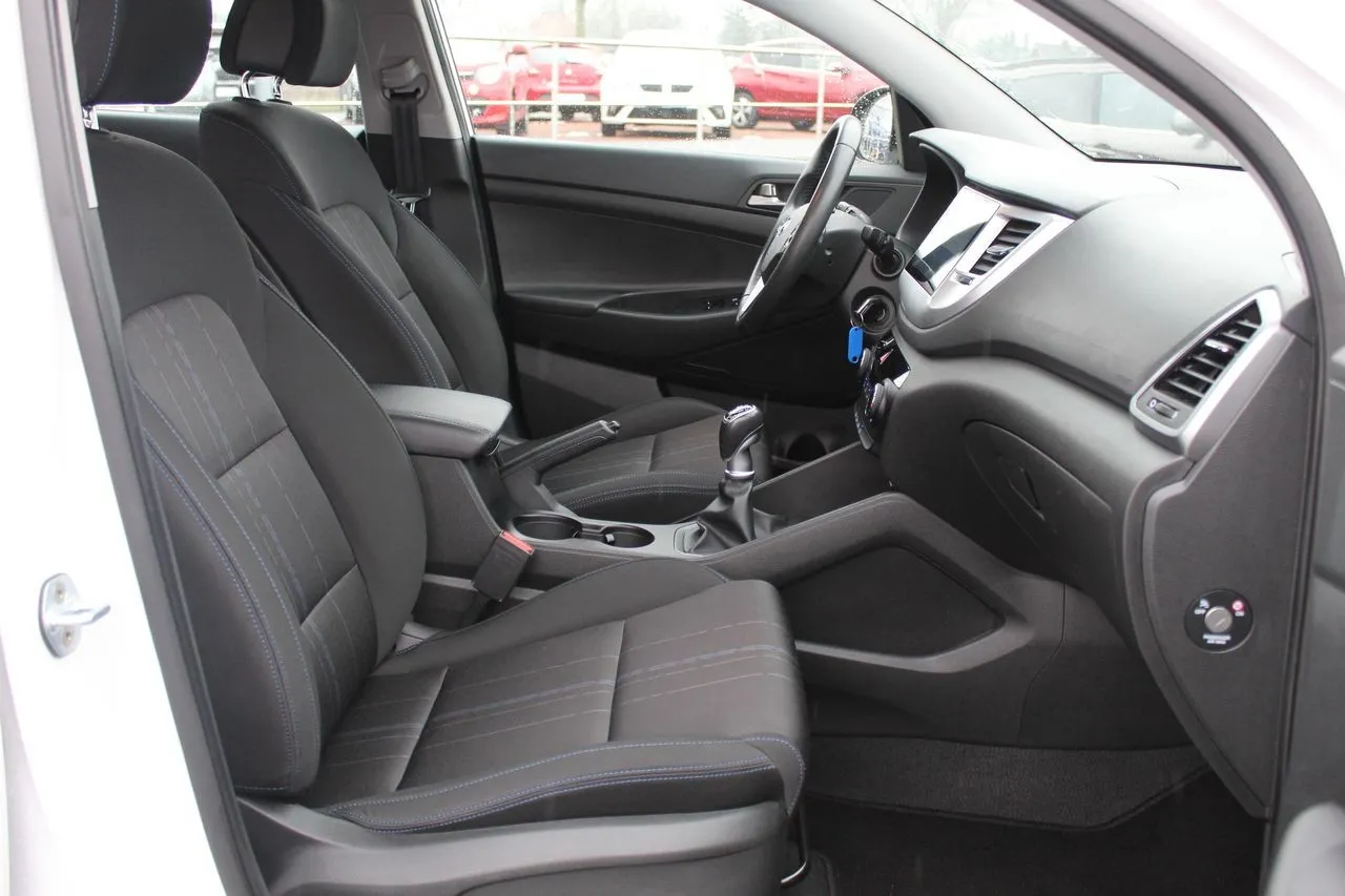 Hyundai Tucson 1.6 2WD Navi...  Image 9