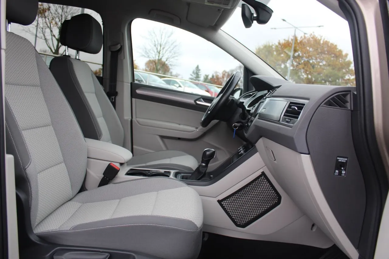 Volkswagen Touran 1.4 TSI DSG Comfortline...  Image 9