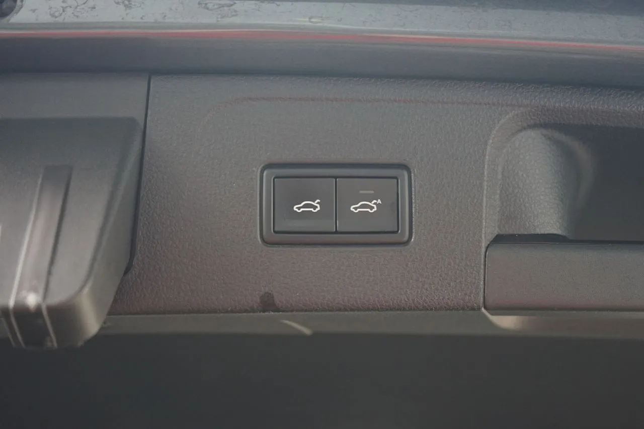 Volkswagen Passat Variant 1.8 TSI...  Image 9