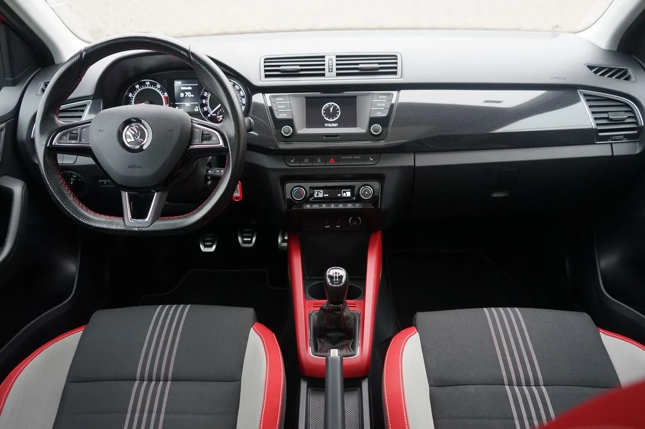 Skoda Fabia 1.2 TSI Monte Carlo...  Image 9