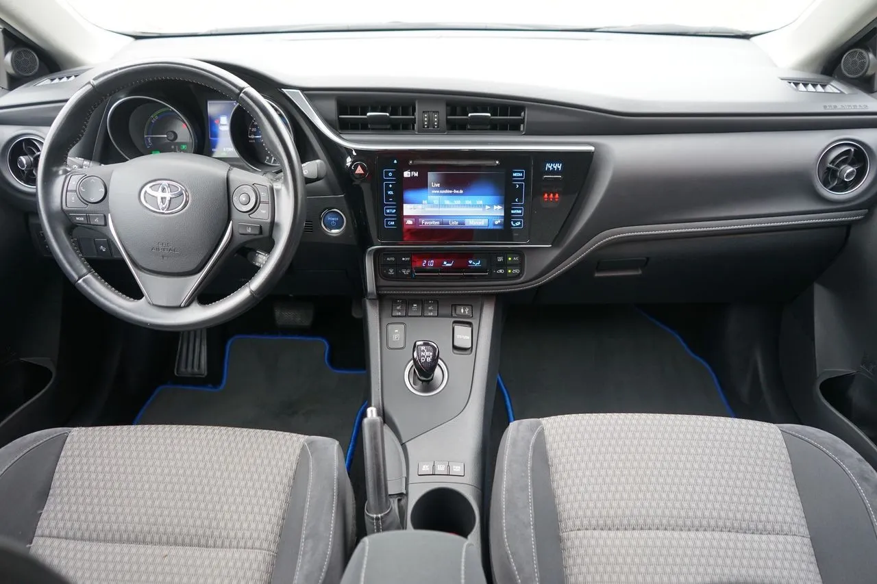Toyota Auris 1.33 Dual-VVT-i Navi...  Image 9