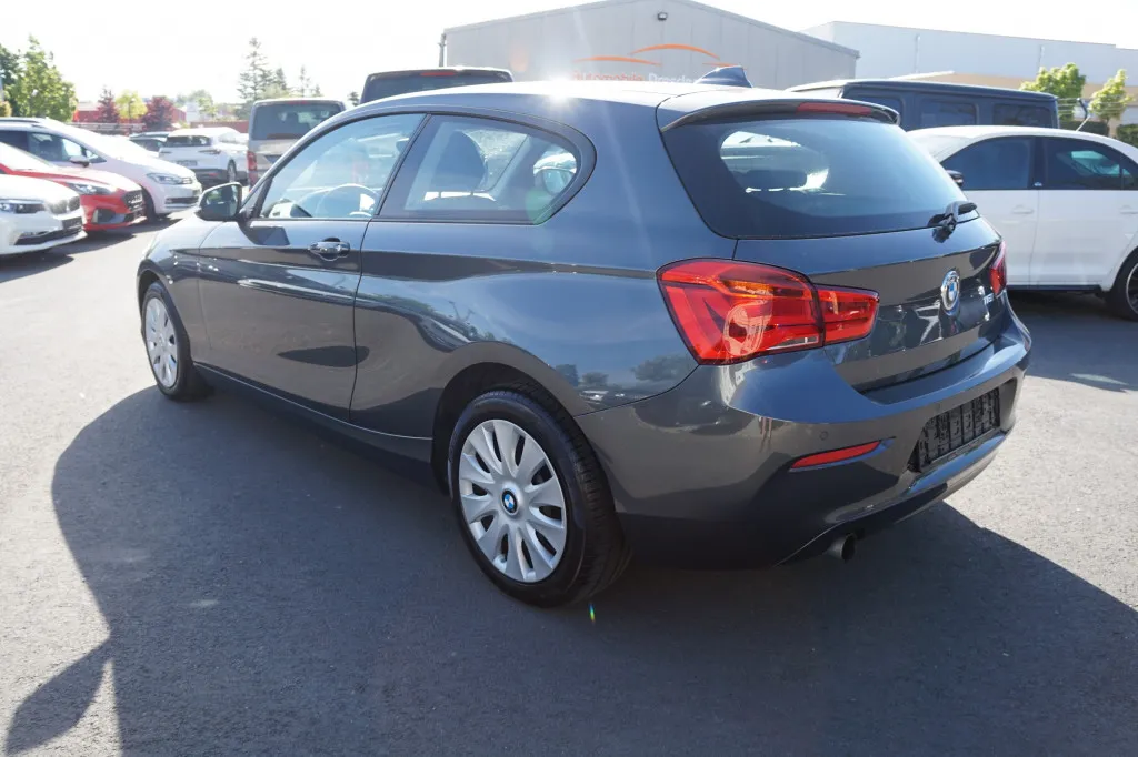 BMW 116 I ADVANTAGE*NAVI*LED*PDC*CONNECTEDDRIVE* Image 10