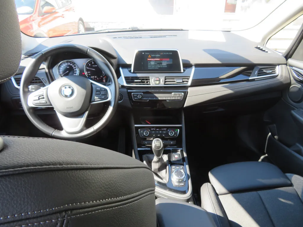 BMW 216 GRAN TOURER I SPORT LINE*NAVI*UPE 39.790¤* Image 9