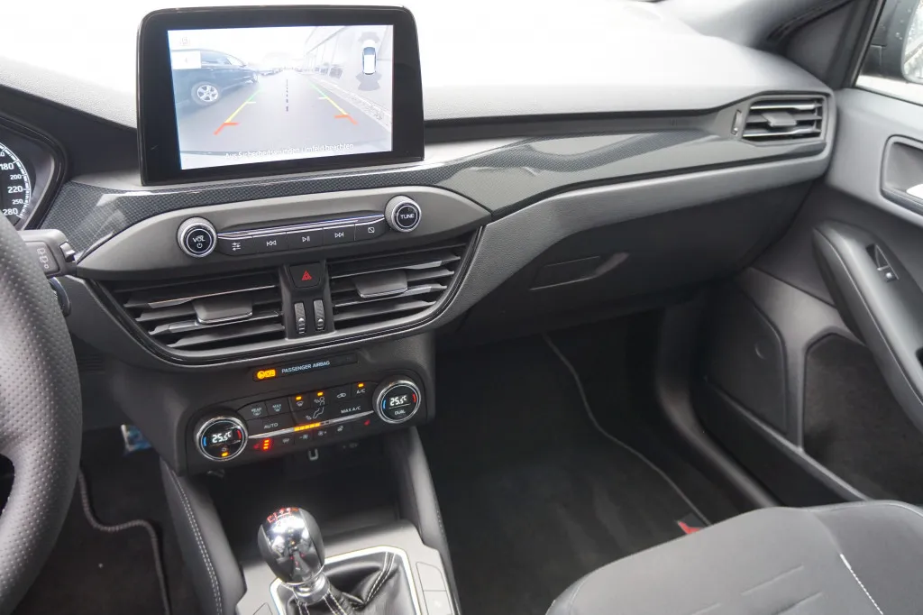Ford Focus TURNIER 2,3 ST*PERFORMANCE*NAVI*IACC* Image 10