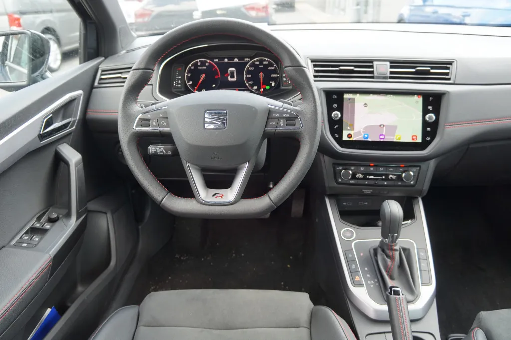 Seat Arona 1.0 TSI DSG FR*NAVI*KAMERA*VOLL LED*ACC* Image 9