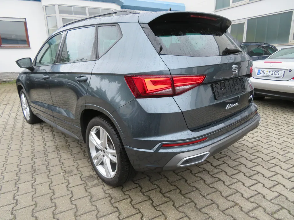 Seat Ateca 2.0 TSI DSG FR 4DRIVE*NAVI PLUS*BEATS*PANO Image 10