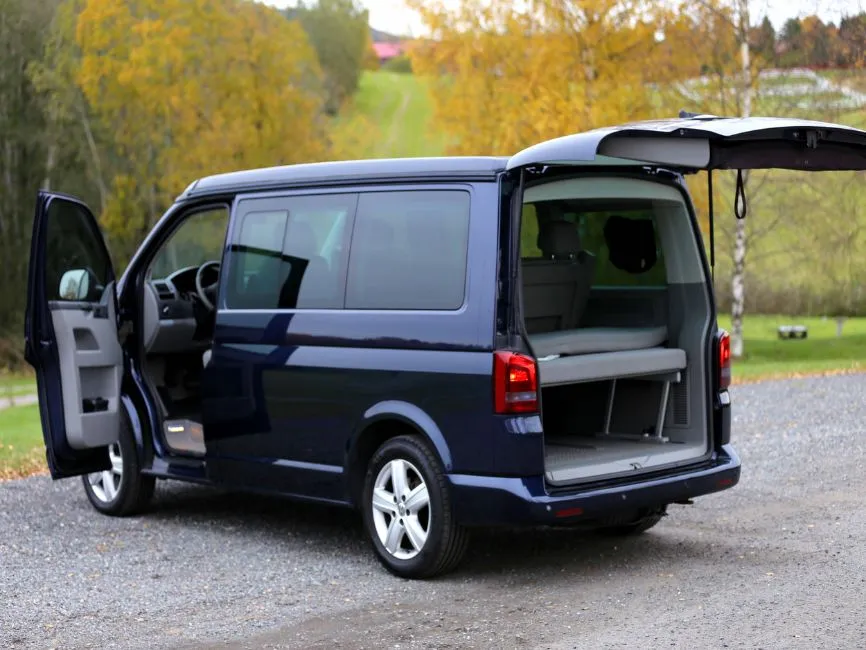 Volkswagen T5 California Beach Image 10