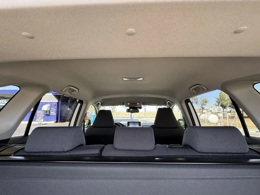 Toyota RAV 4 2.5 hybrid 4WD Advance Image 6