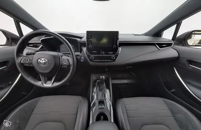Toyota Corolla Touring Sports 2,0 Hybrid Style / Adapt. Vakkari / Peruutuskamera / Vetokoukku / Adapt. Led / HUD Image 9