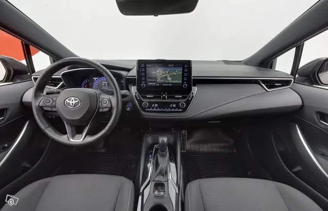 Toyota Corolla Touring Sports 1,8 Hybrid Active - Suomi-auto / Defa / Bi-led / Juuri huollettu Image 9