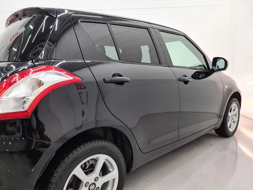 Suzuki Swift  Image 5
