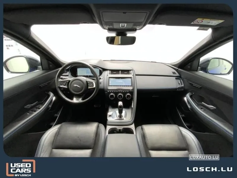 Jaguar E-pace SE 4WD Leder D240 Image 9