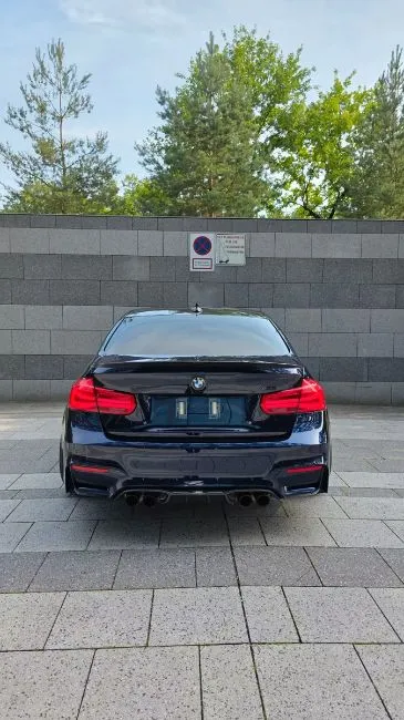 BMW M3  Image 2
