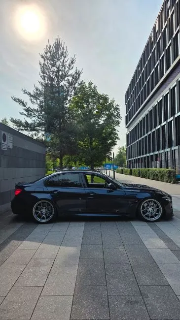 BMW M3  Image 3