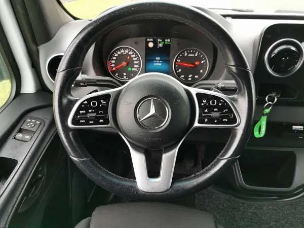 Mercedes-Benz Sprinter 314 L2H1 10