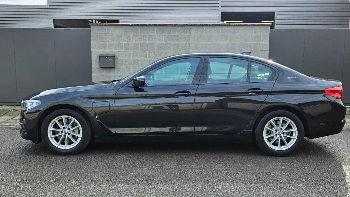 BMW 530  Image 5