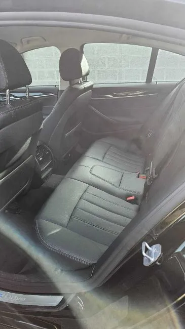 BMW 530  Image 7