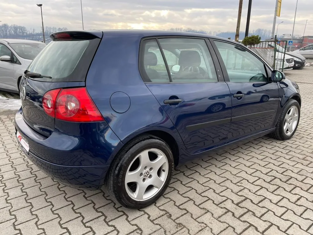 Volkswagen Golf 5 1.9 TDI krediti na licu mesta Image 3