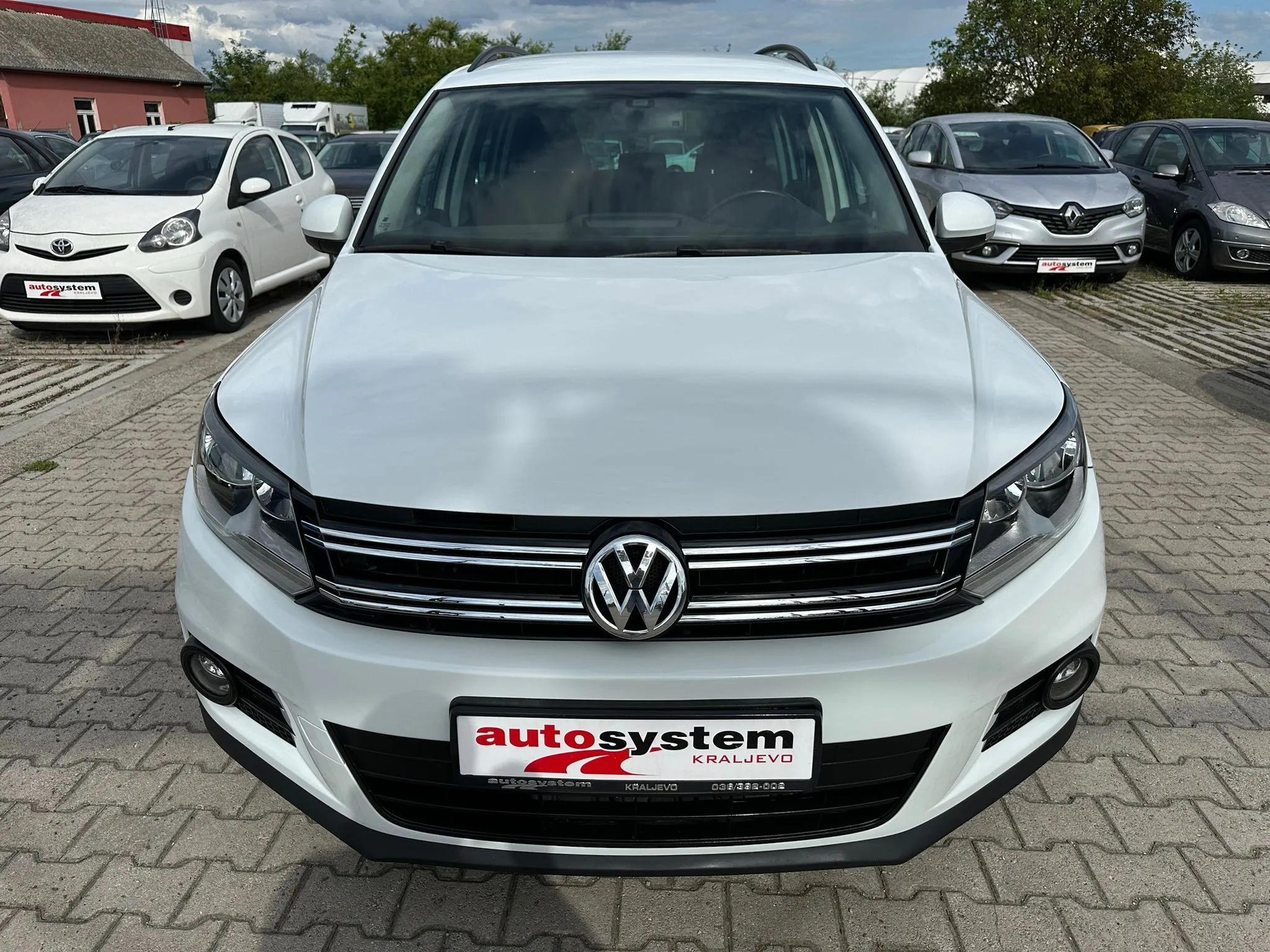 Volkswagen Tiguan 2.0 TDI KREDITI NA LICU MESTA Image 2