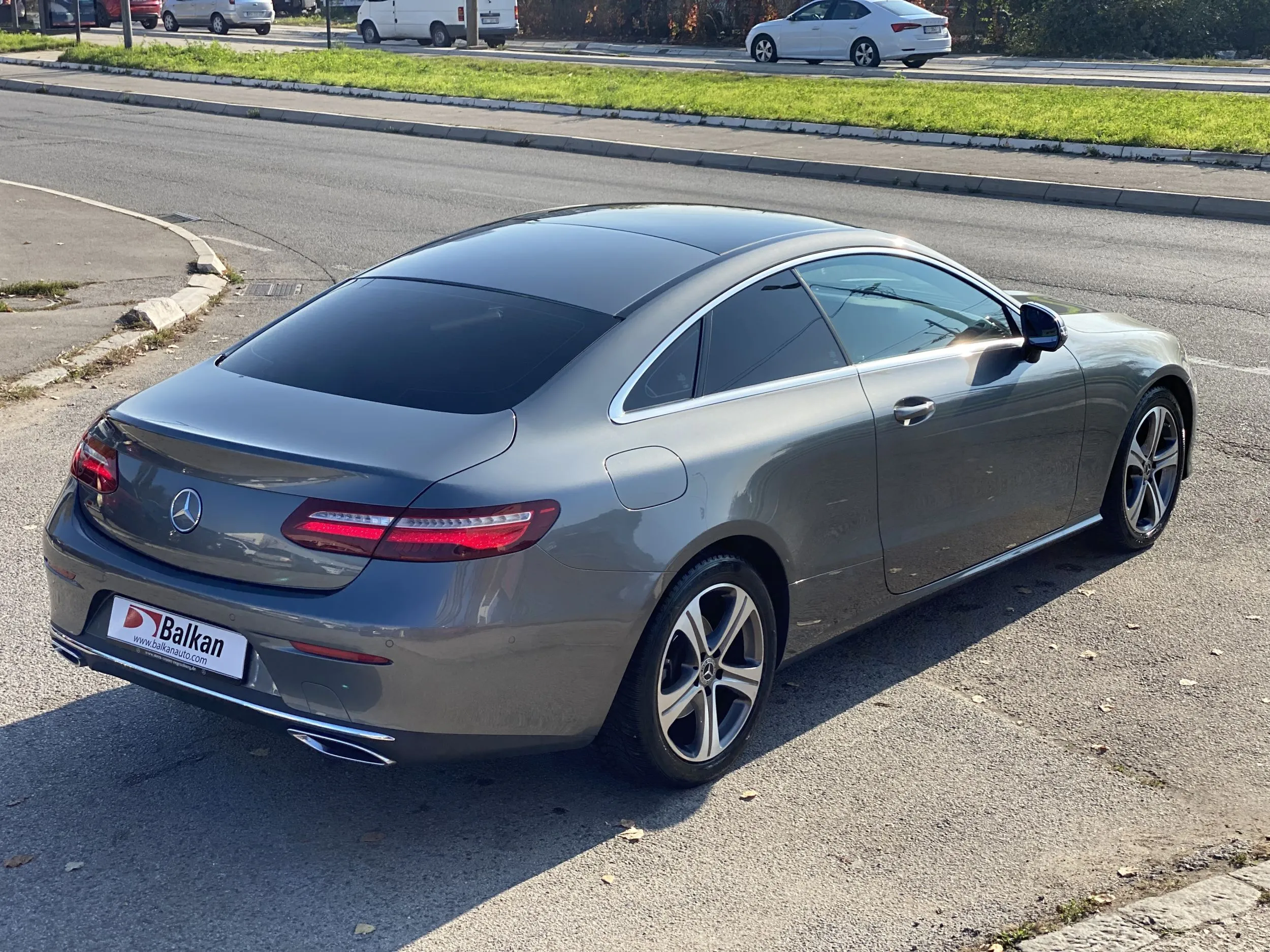 Mercedes E 220 D/BI-XEN/LED/9G-TRON Image 5
