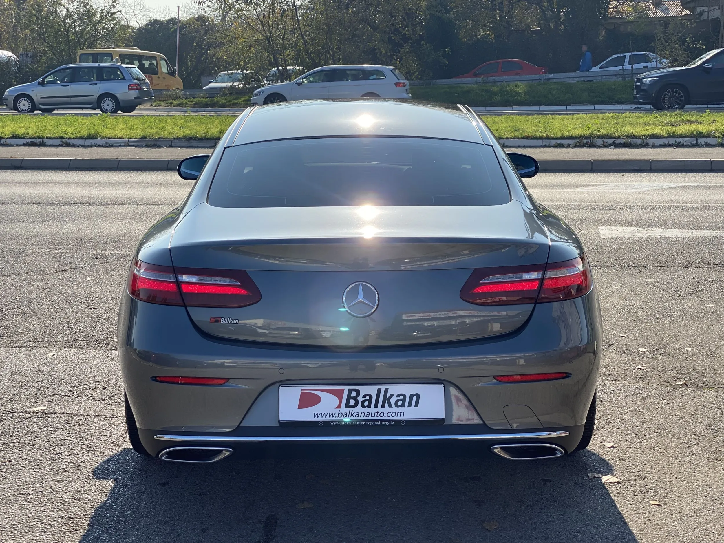 Mercedes E 220 D/BI-XEN/LED/9G-TRON Image 6
